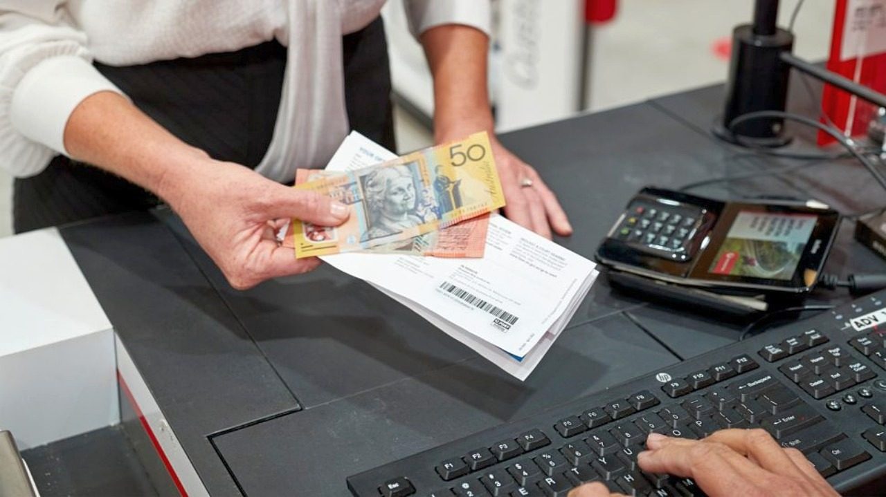 The Hidden Cost of Counterfeit Currency for Small Business Owners